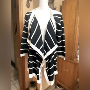 Women's Cascading Front Cardigan Black & White